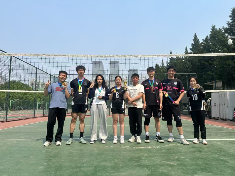 五楼自拍
斩获东北大学研究生师生...